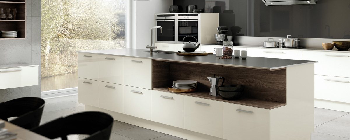 Vivo_Porcelain_full contemporary kitchen installation catalogue example from fair price kitchens in heckmondwike, west yorkshire